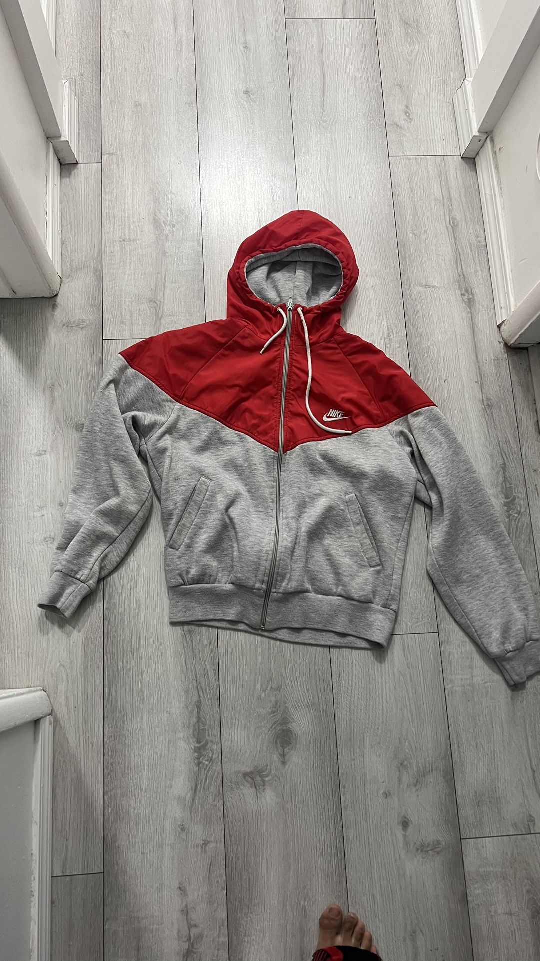 nike vintage windbreaker