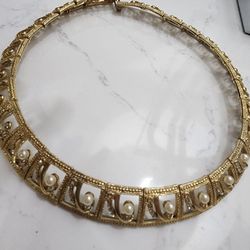 Antique Neclace 