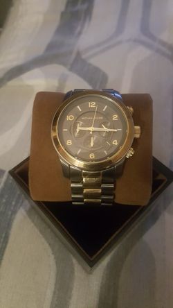 Mens mk watch