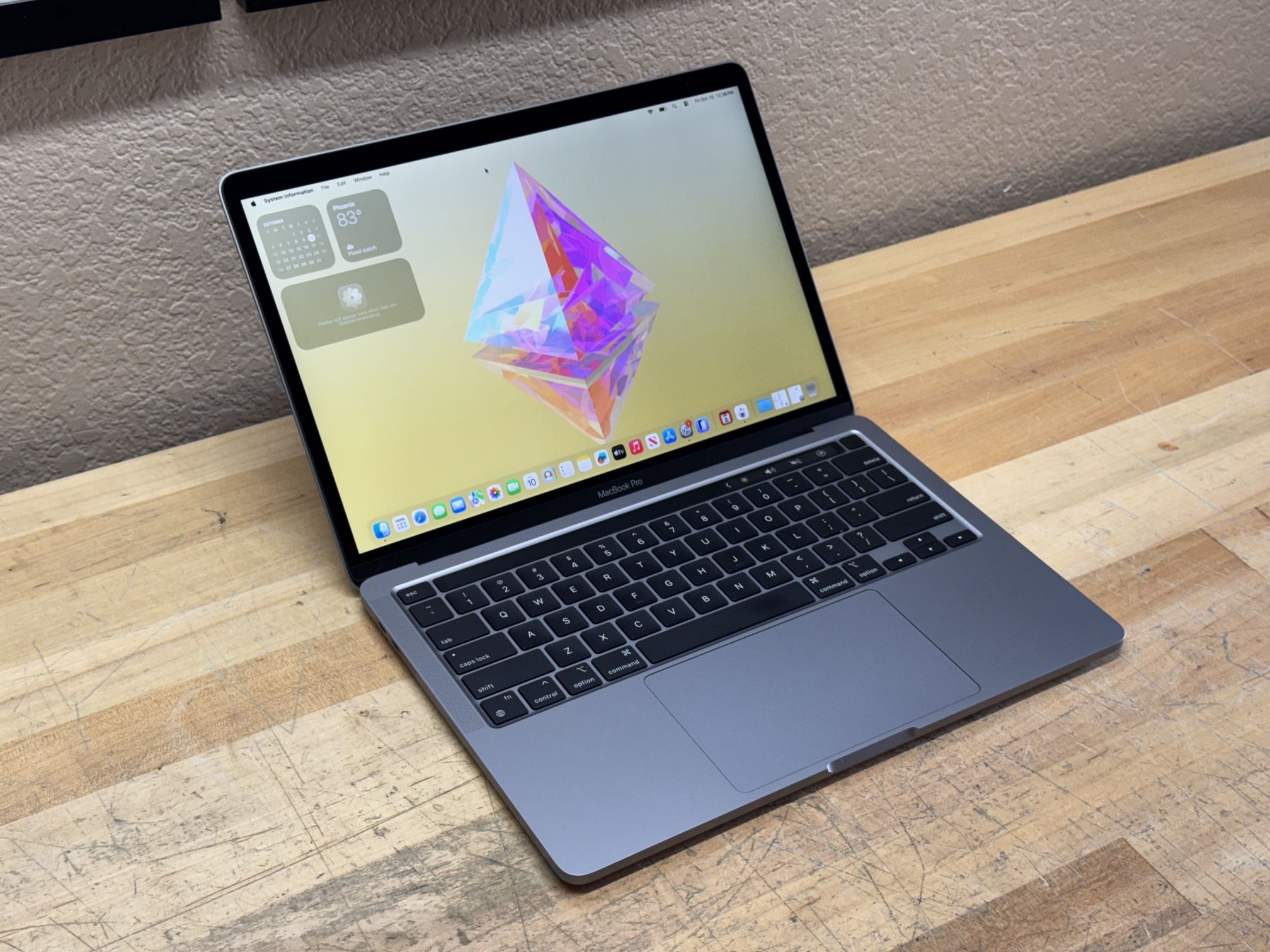 2020 13” MacBook Pro - M1 - 16GB - 1TB SSD - Like New