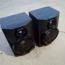 Bluetooth Speakers. Pair... Woofer, Tweeters. Wireless Speakers