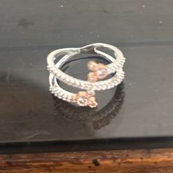 Ring wraparound diamond ring