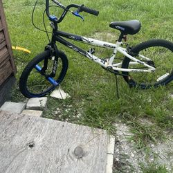 Boys Bike 