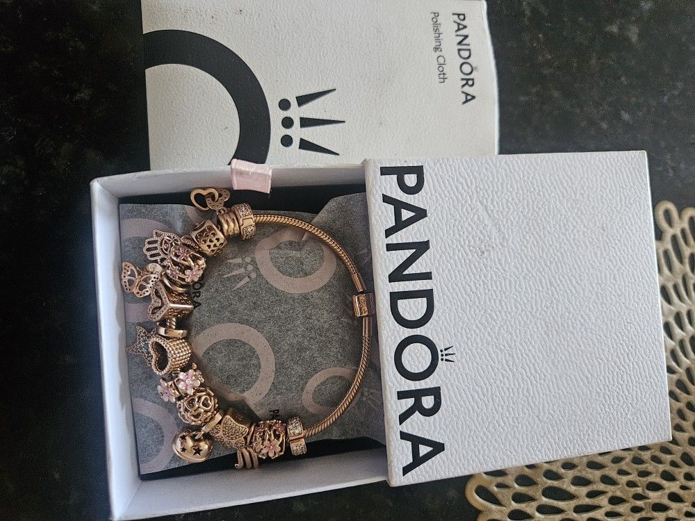 Pandora Rose Gold EVERYTHING Bracelet 