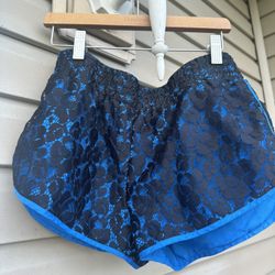 Simply Vera Wang Turquoise / Blue & black Small Lace Shorts. 