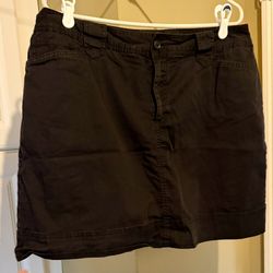 Black Stretch Skort, St John’s Bay 16w