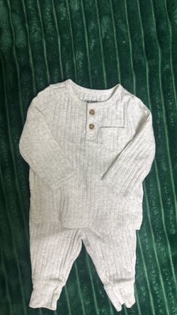 Carters (3 months) baby clothes