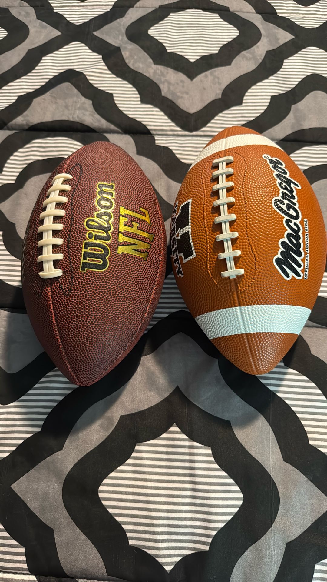 2 NEW America Footballs