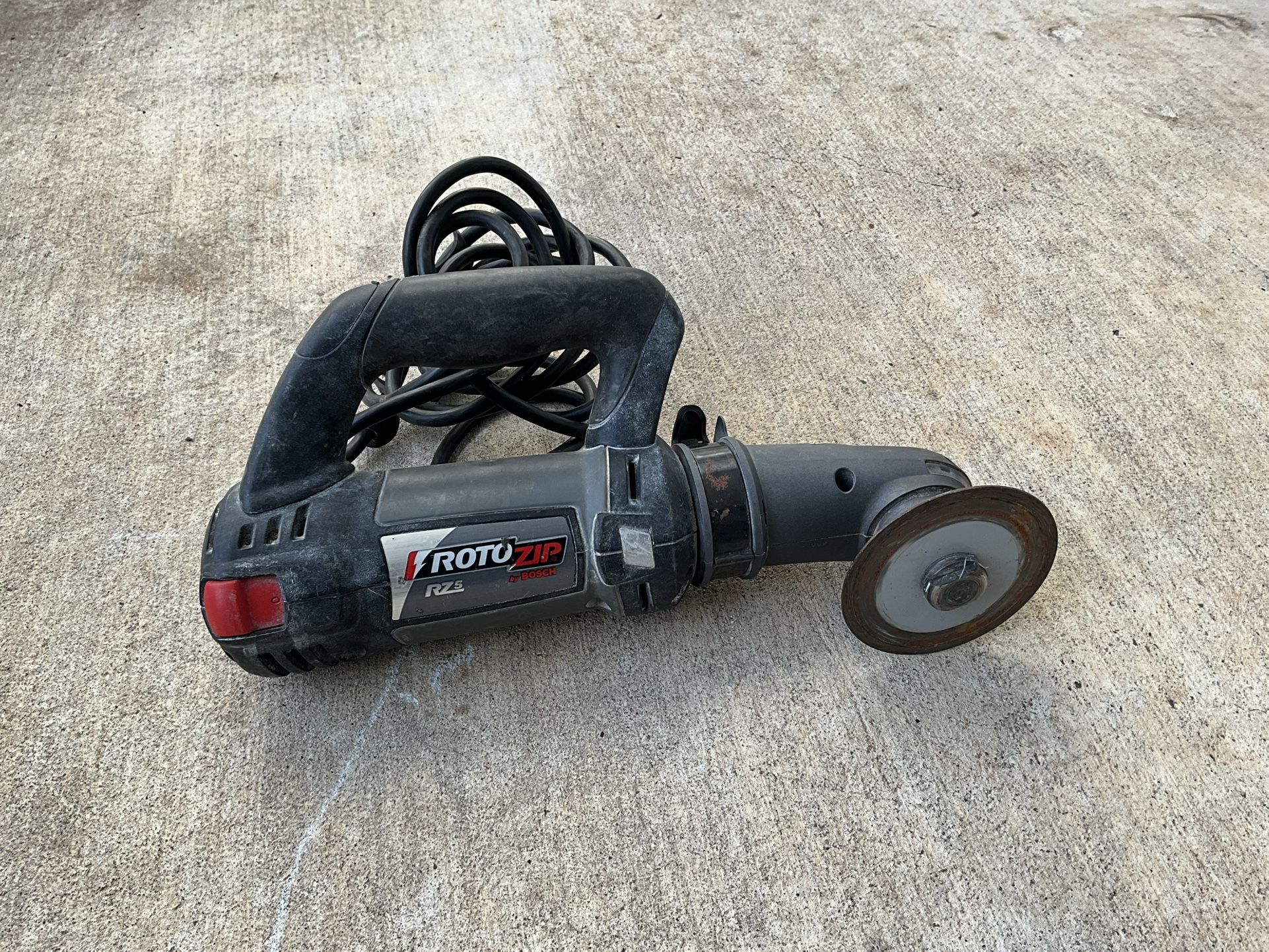 ROTOZIP RZ5 SPIRAL CUT SAW/CORDED ROTARY TOOL