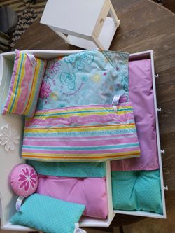 American Girl Doll Dreamy Daybed, Bedding, And nightstand 