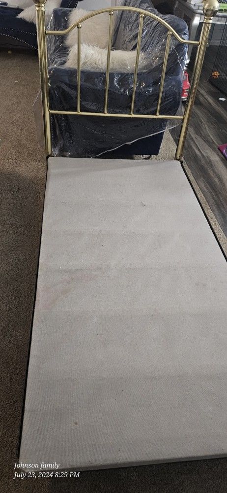 Twin Bed