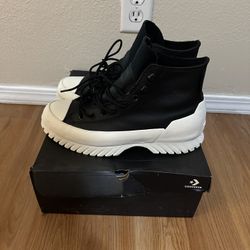 Converse Chuck Boots 