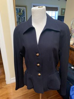 Suit New With tag Navy Blue Size 8/10