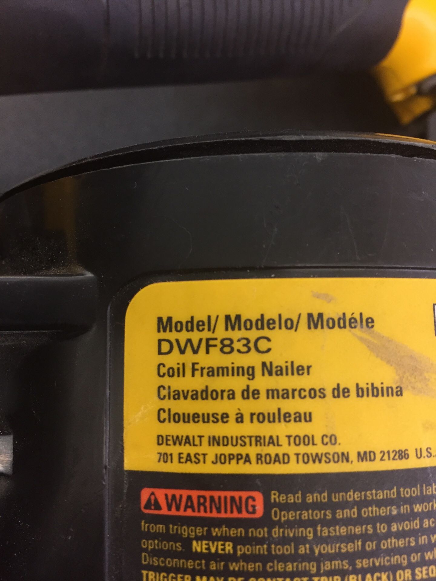 Air nailer