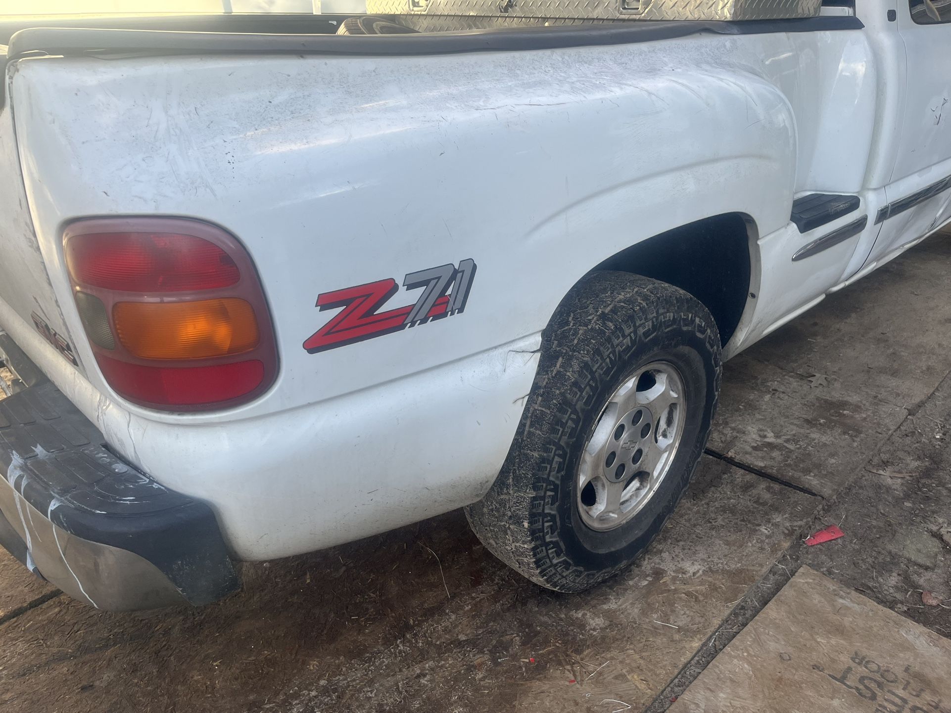 Step Side 99/06 GMC/CHEVY