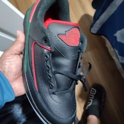 Jordan Retro 2