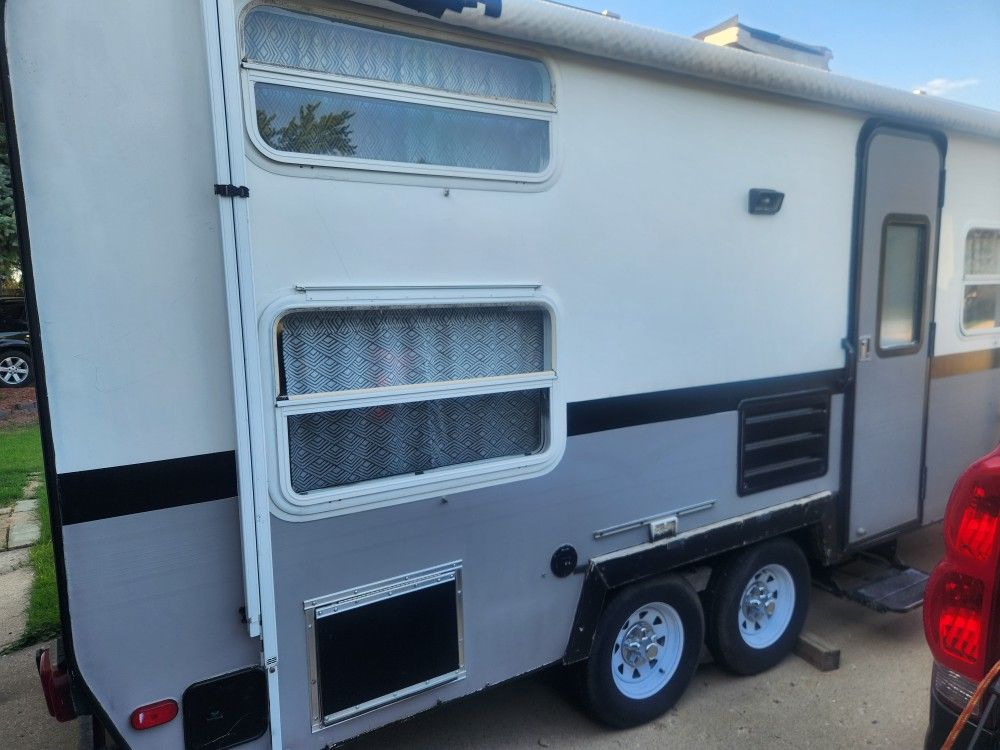 Camper