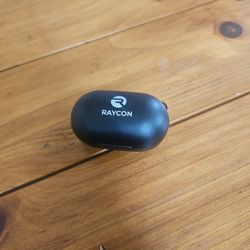 Raycon Everyday Earbuds - Never Used!