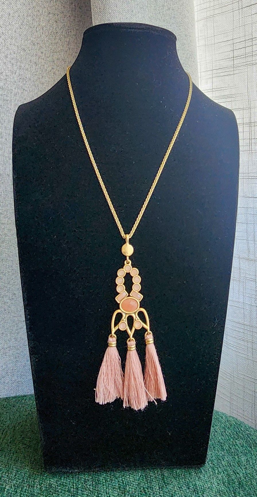 Gold-Tone Adjustable Tassel Pendant Necklace with Pink Accents