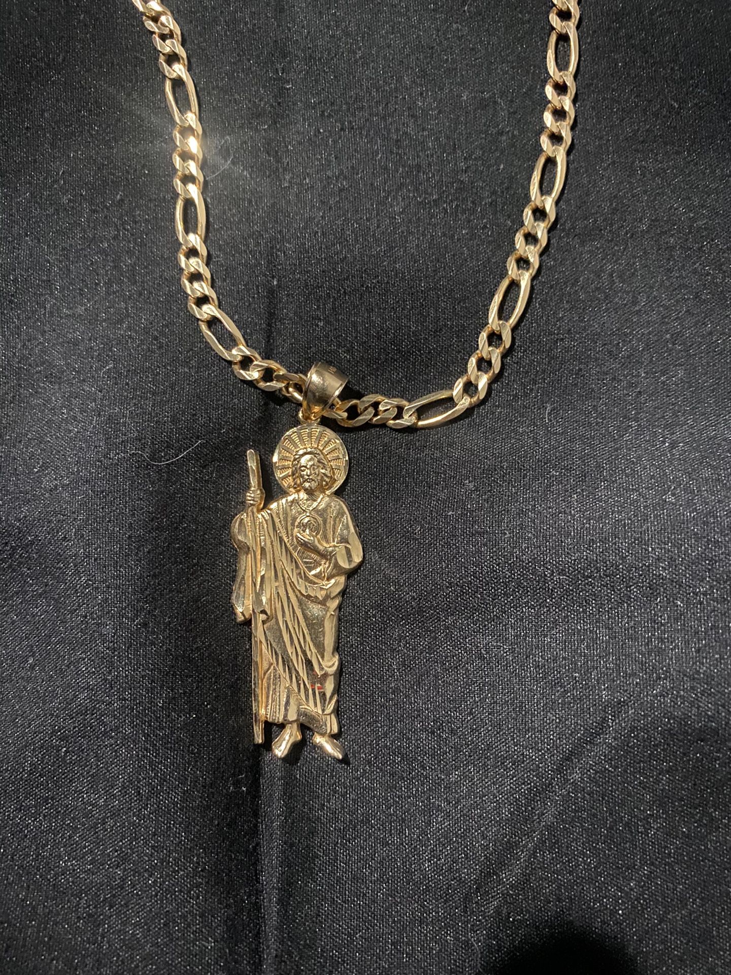 Solid 14k Gold Chain & Pendant