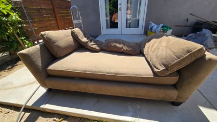 Crate and Barrel Couch 87"×40"