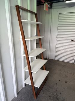 Modern Leaning Bookshelf – Wood Frame with White Shelves