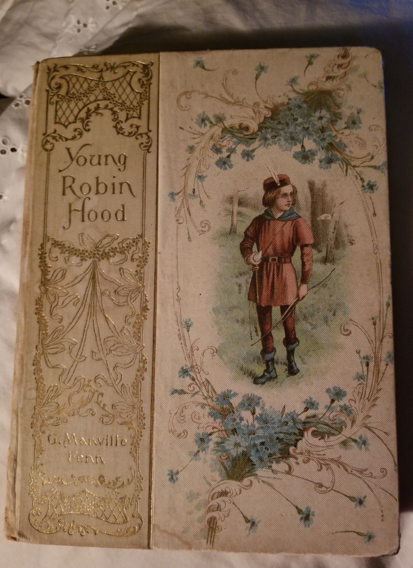 Antique children's book Young Robin Hood, 1900