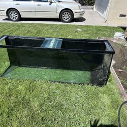 135  Gallon Aquarium / Fish Tank 