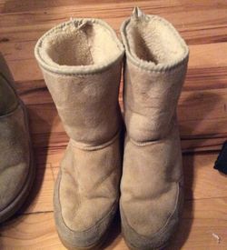 Ugg tan boots