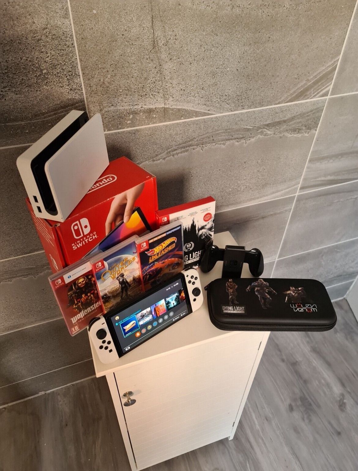 Switch OLED Model Console 64GB With Games & Accessories
