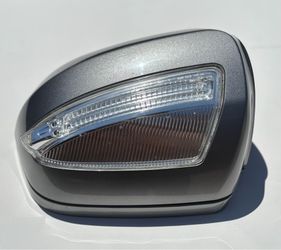 2009 2010 Mercedes-Benz ML350 Left Driver Mirror Cover ONLY Palladium Silver