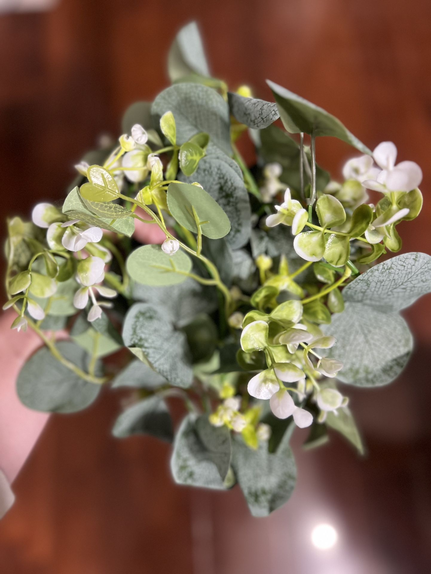 A Pack of 5 Silver Dollar Eucalyptus Garlands, Decorative Greenery, For Centerpieces, Wedding, Birthday, Party Decoration