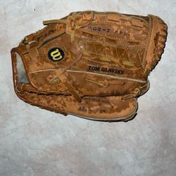 Vintage Tom Glavine Base ball Kit