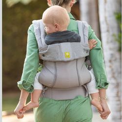LÍLLÉbaby COMPLETE 6-in-1 All Seasons Baby Carrier ( Brand New, In Box ) For $45
