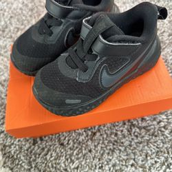 Nike kids shoes