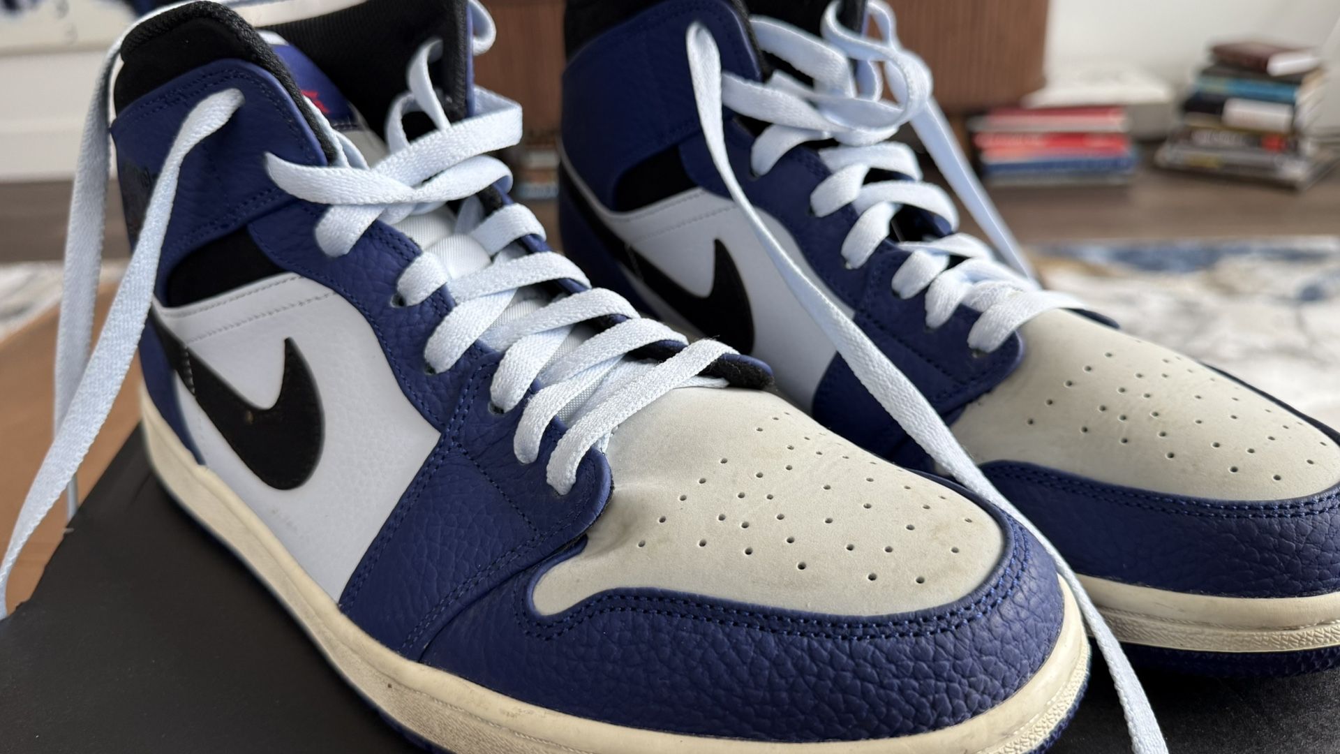 Nike Air Jordan 1 Mid Retro SE Deep Royal Blue Sz 11 Used