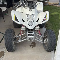 03 Suzuki Z400 Quad