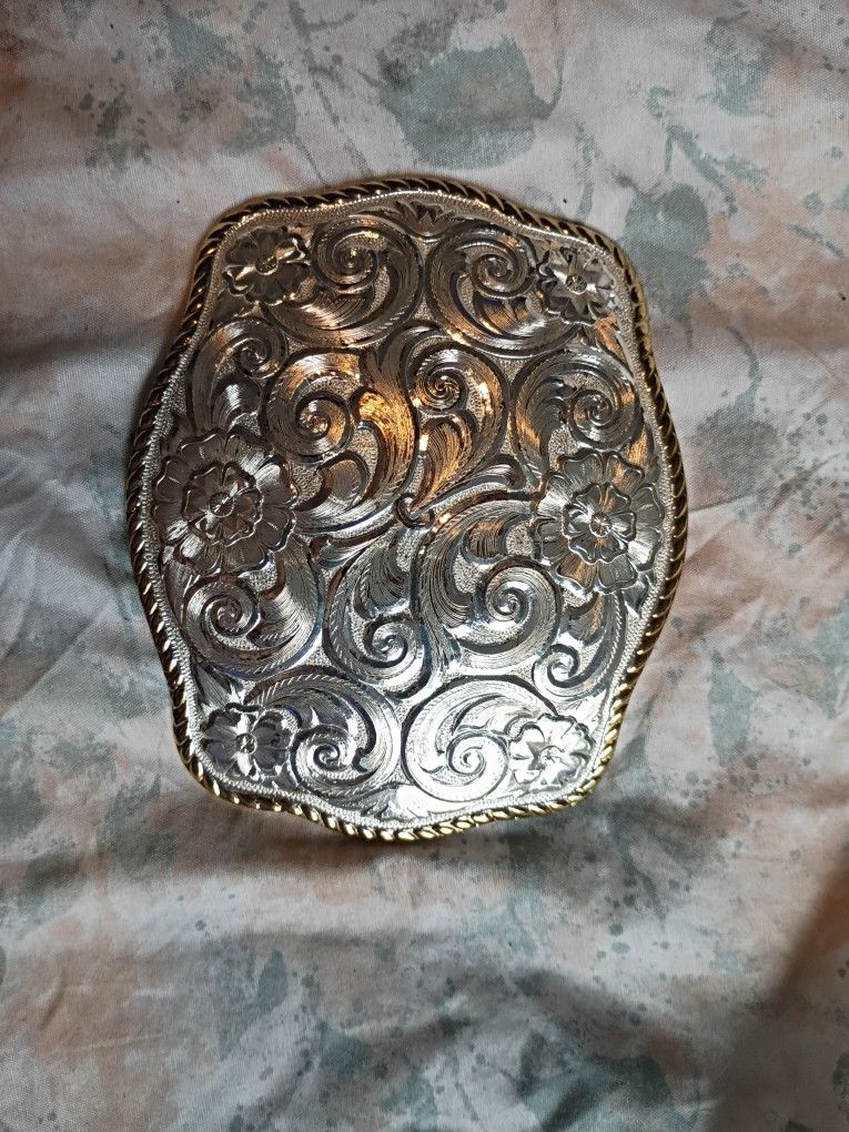 Montana Silversmiths Silver Plate Square Floral Belt Buckle
