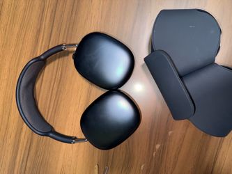 AirPods Max