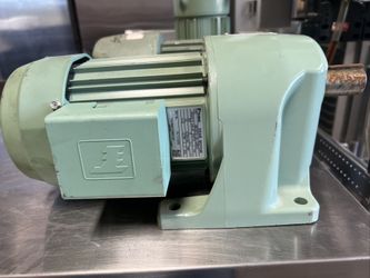 Tsubaki Gear Motor GMTA020-28L165V4 3 ph