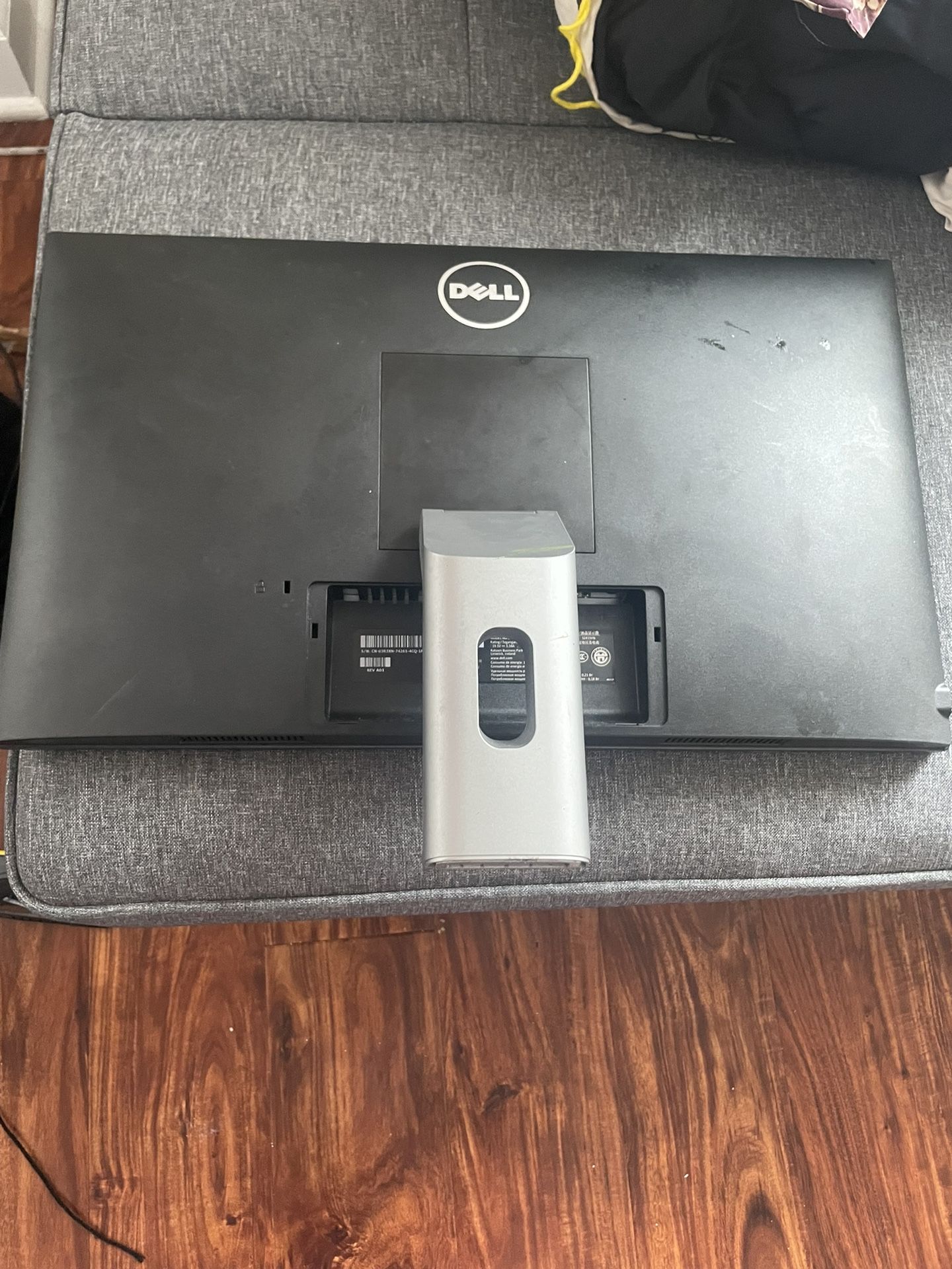 Dell Monitor screen