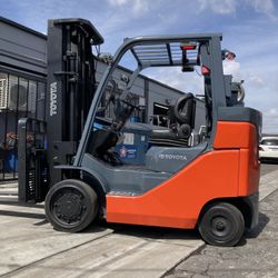 2019 Toyota Forklift 8000 LB BOX CAR SPECIAL
