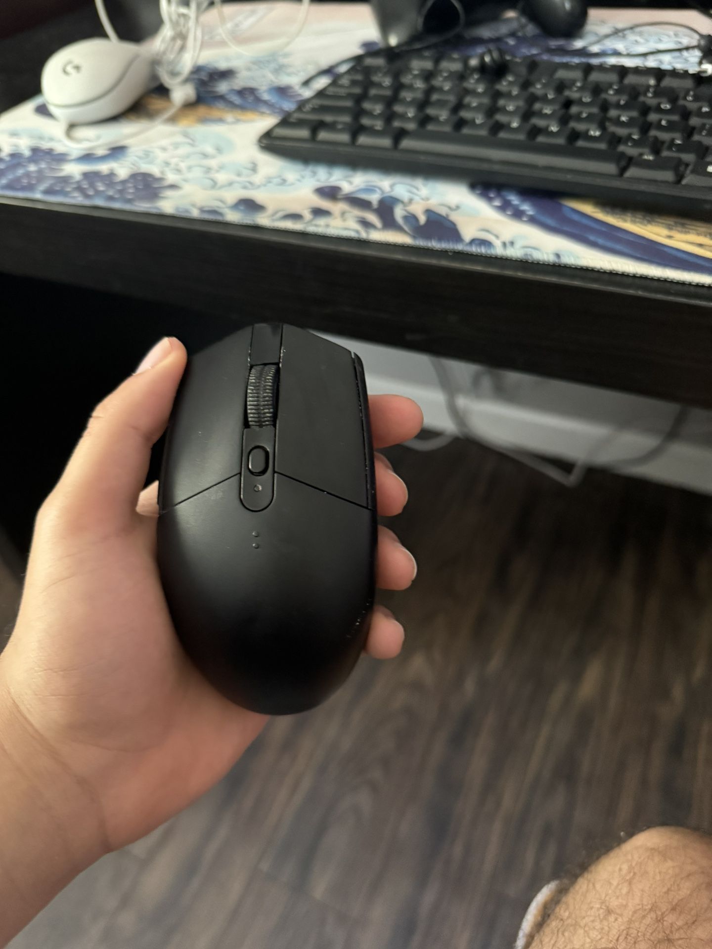 Wireless Logitech Gaming Mouse