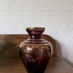 Vintage Vacchai  Merrano amethyst base with 24 karat gold