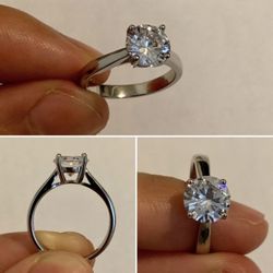 18K White Gold Diamond Ring Size 6