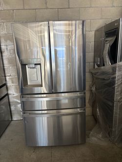 New Open Box Kenmore Elite High End French Door Refrigerator Stainless Steel
