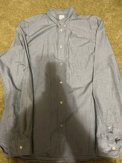 H&M button up dress shirt long sleeve light gray blue HM