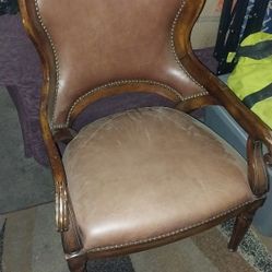 Single Chair
