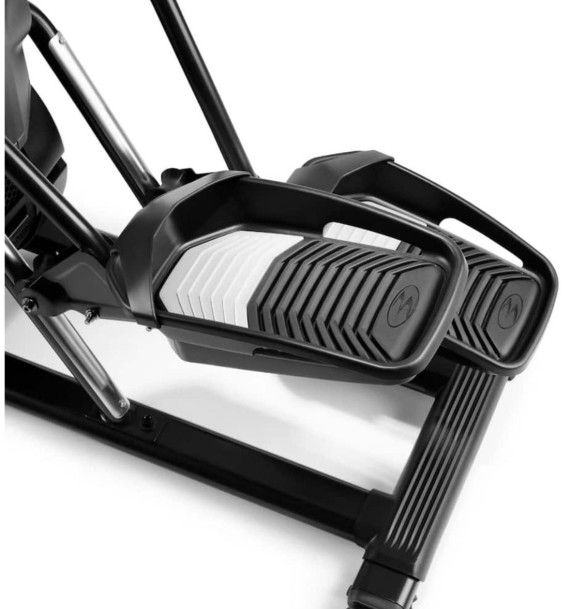Bowflex - Max Trainer M8 Elliptical