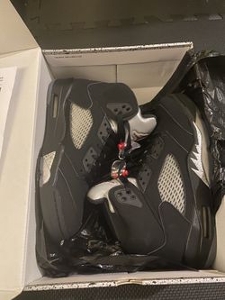 Jordan 5 Retro (2016) 100% Authentic Size 9